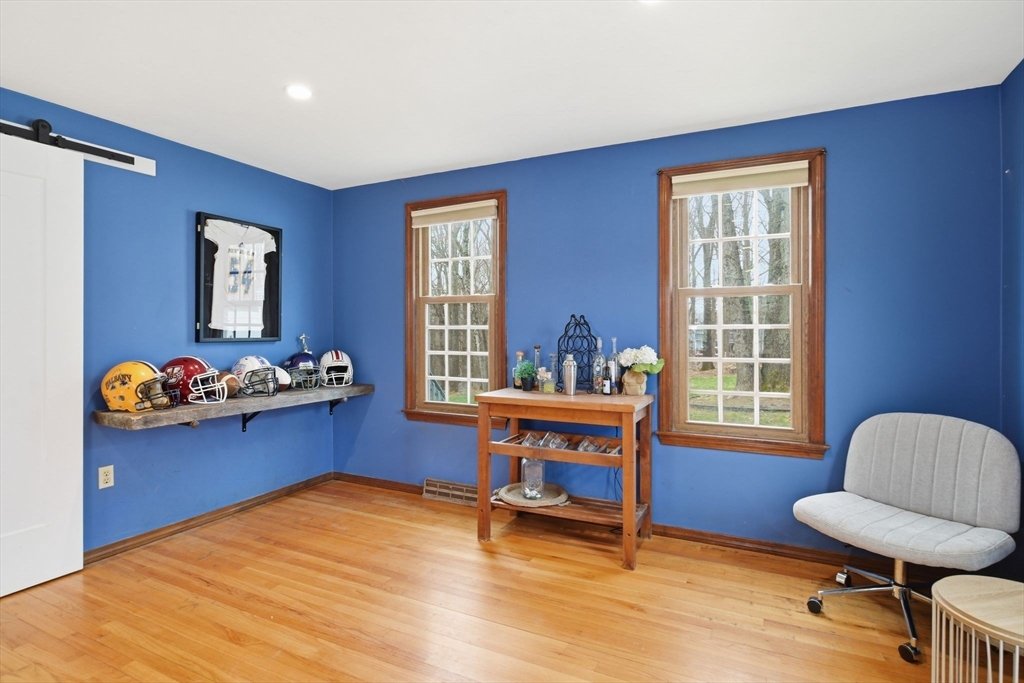 100 Beacon Hill Road West Springfield, MA 01089 - Photo 20 of 41