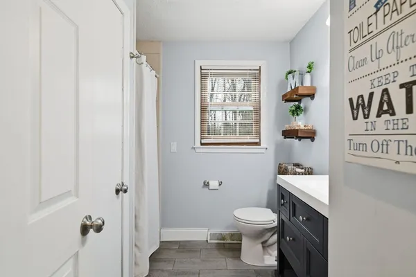 $535,000 | 100 Beacon Hill Road, West Springfield, MA 01089