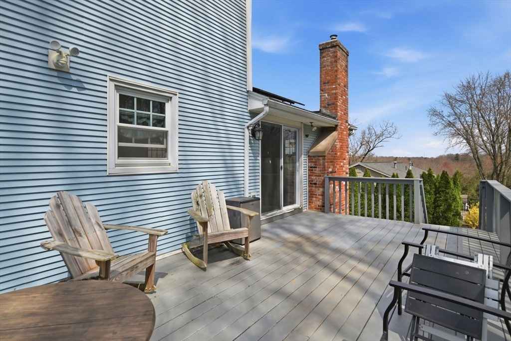 100 Beacon Hill Road West Springfield, MA 01089 - Photo 38 of 41