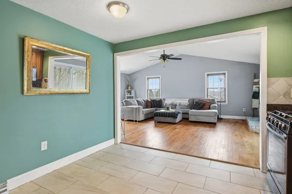 $535,000 | 100 Beacon Hill Road, West Springfield, MA 01089