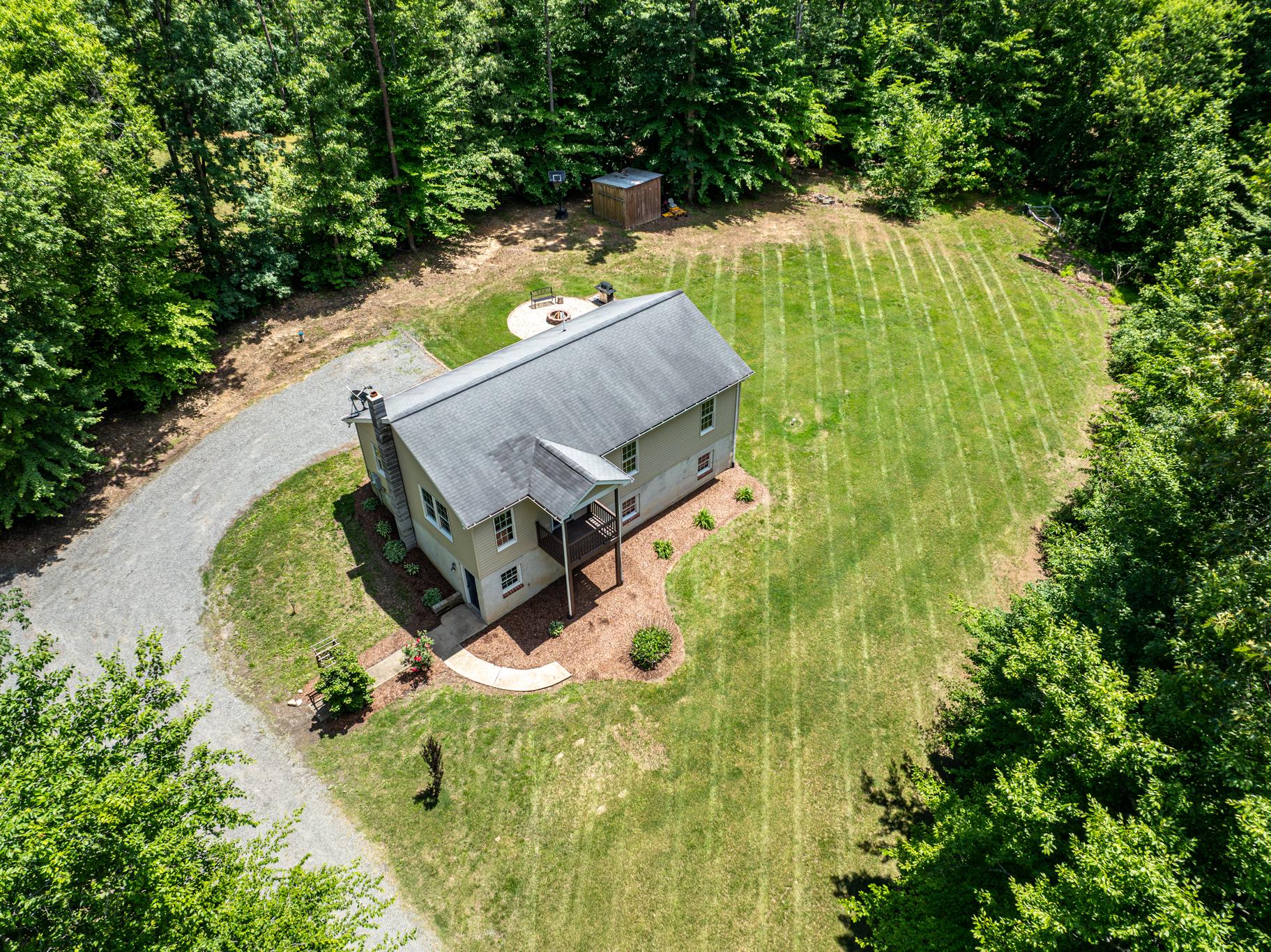 4771 South Blue Ridge Turnpike Rochelle, VA 22738 - Photo 37 of 38 Sky view