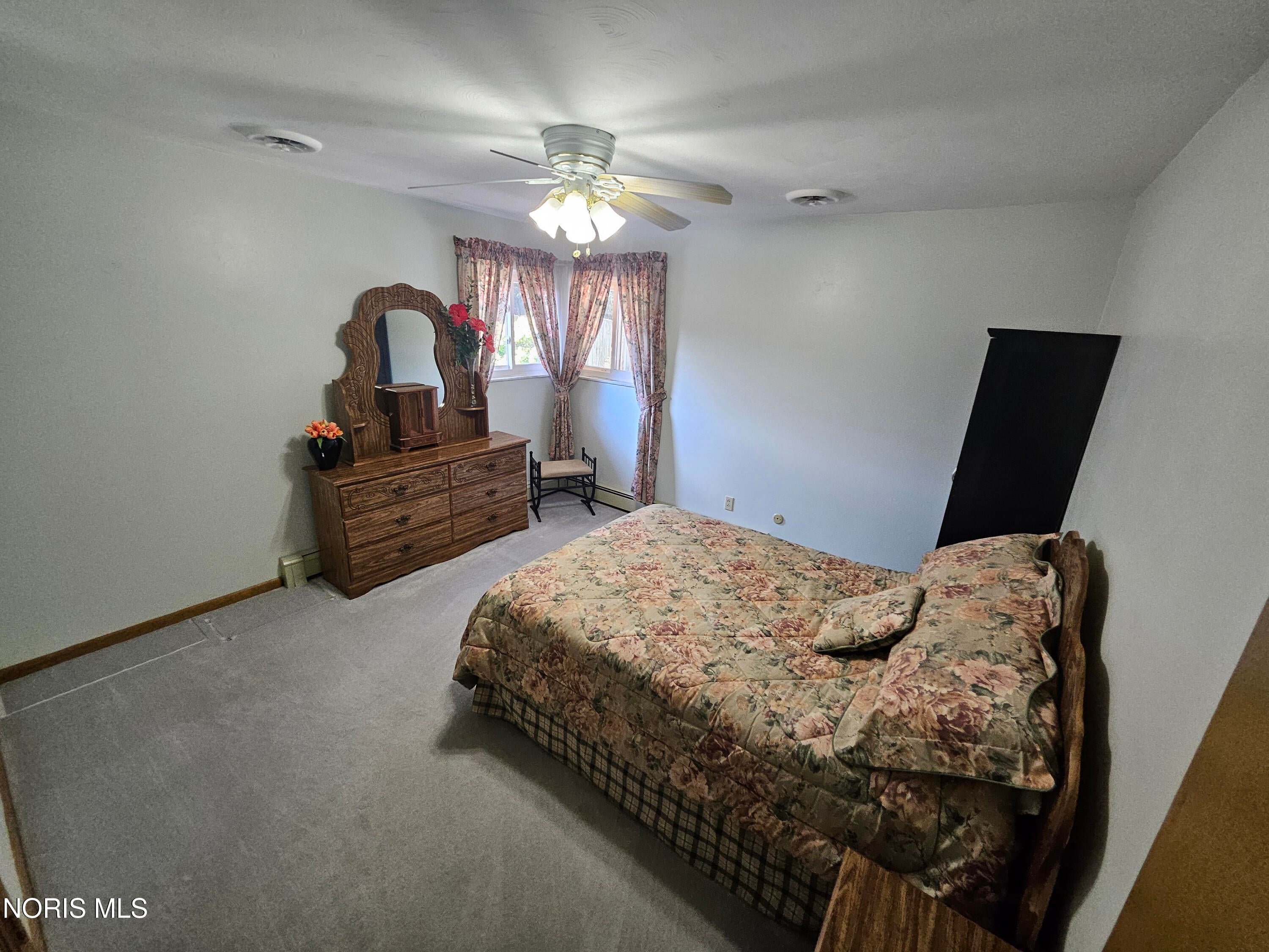 5029 Pawnee Road Toledo, OH 43613 - Photo 37 of 56 Gallery Image 37
