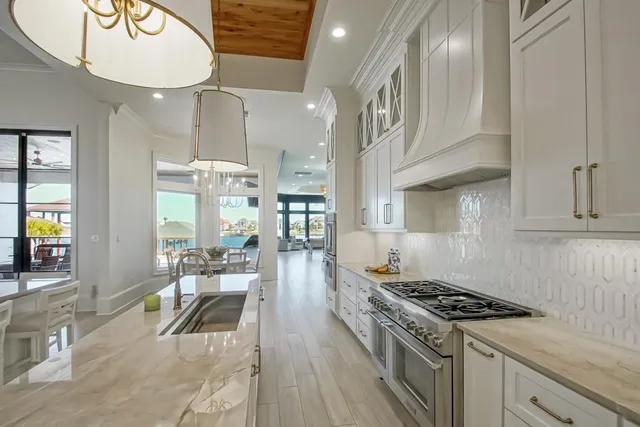 $2,299,000 | 1085 Lakeshore Boulevard, Slidell, LA 70461