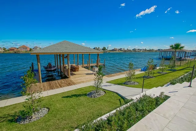 $2,299,000 | 1085 Lakeshore Boulevard, Slidell, LA 70461