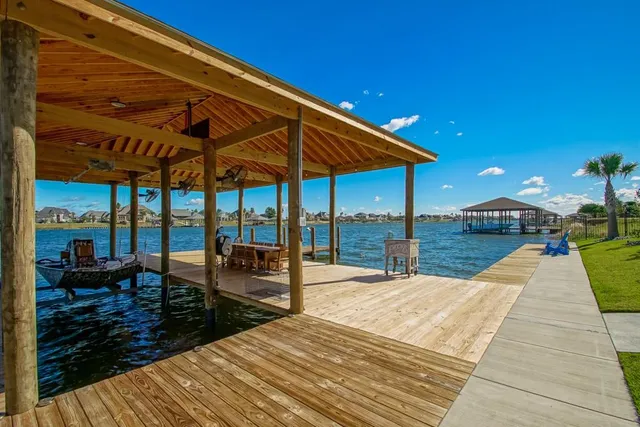 $2,299,000 | 1085 Lakeshore Boulevard, Slidell, LA 70461
