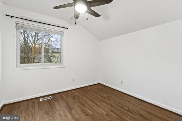 $4,250 | 7005 Brookington Court, Alexandria, VA 22306