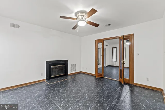 $4,250 | 7005 Brookington Court, Alexandria, VA 22306