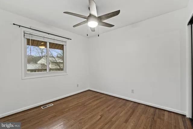 $4,250 | 7005 Brookington Court, Alexandria, VA 22306