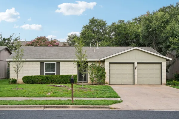 $1,895 | 11529 Sandy Loam Trail, Austin, TX 78750