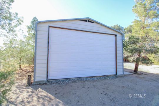 1648 Autumn Avenue Ridgecrest, CA 93555 - Photo 34 of 35
