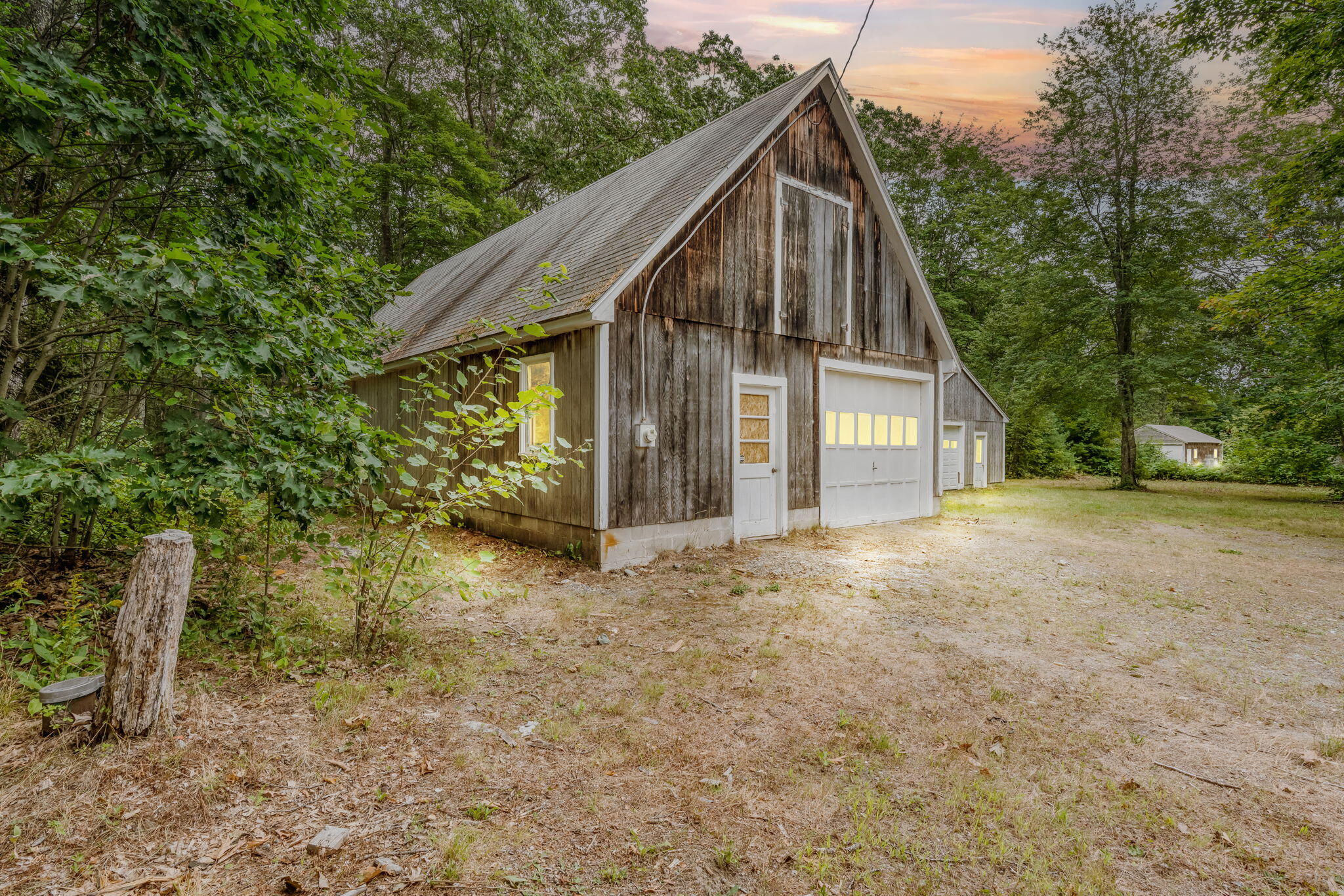 2-web-or-mls-1237-finntown-rd
