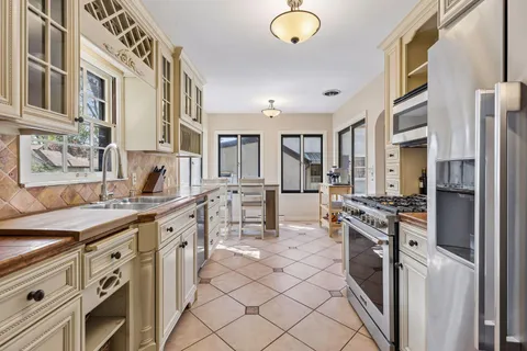 $425,000 | 6709 Harriet Avenue, Richfield, MN 55423