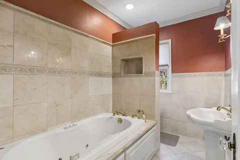 $425,000 | 6709 Harriet Avenue, Richfield, MN 55423