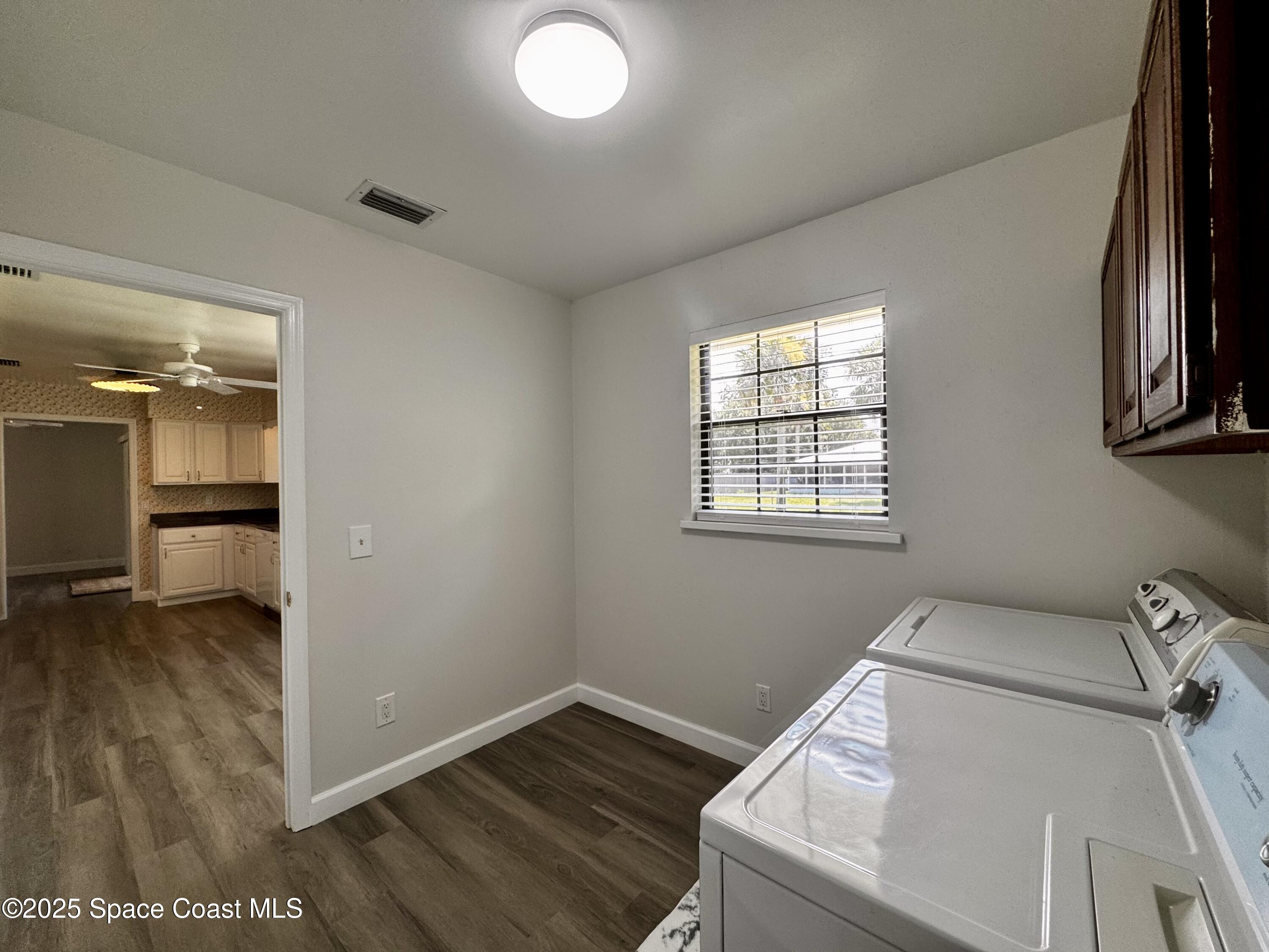 658 Ervin Street Sebastian, FL 32958 - Photo 15 of 36 a view of a storage & utility room