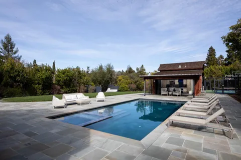 $22,000,000 | 25501 Chapin Road, Los Altos Hills, CA 94022