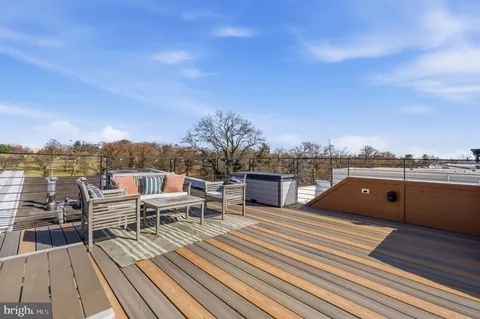 $1,050,000 | 3610 Park Place Northwest, Unit 2, Washington, DC 20010