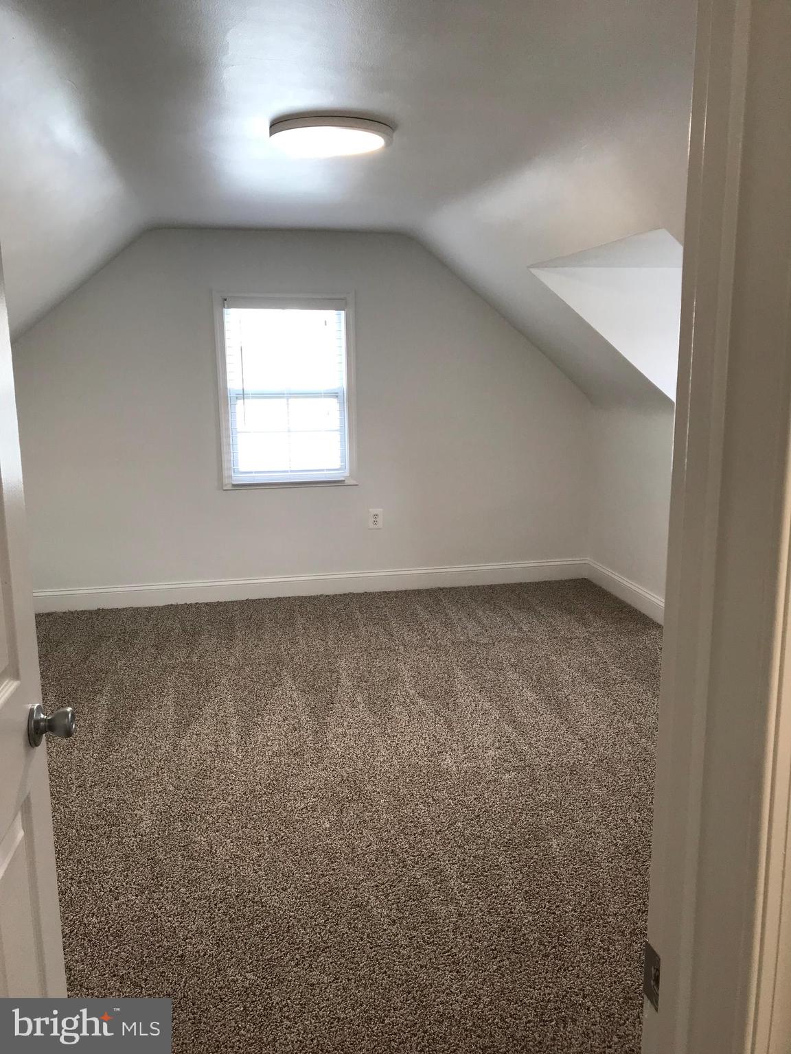 521 Cresswell Road Baltimore, MD 21225 - Photo 19 of 19 2nd floor Bedroom 2