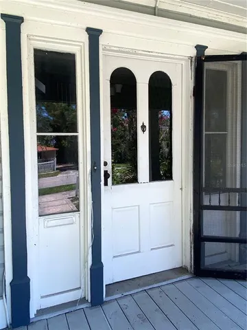 a view of a entryway door of the house