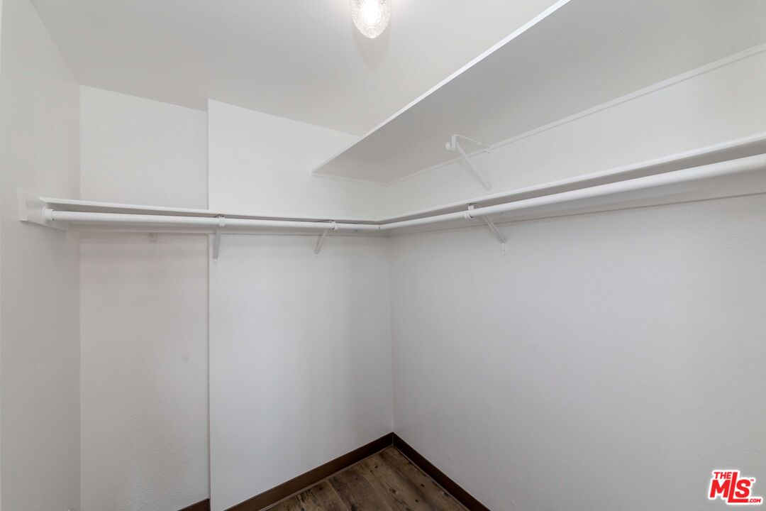 8180 Manitoba Street, Unit 248 Playa del Rey, CA 90293 - Photo 15 of 40 a view of an empty walk in closet