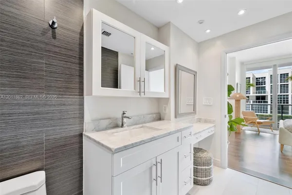 $4,500 | 3470 East Coast Avenue, Unit H0908, Miami, FL 33137