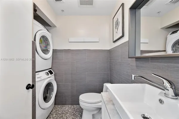 $4,500 | 3470 East Coast Avenue, Unit H0908, Miami, FL 33137