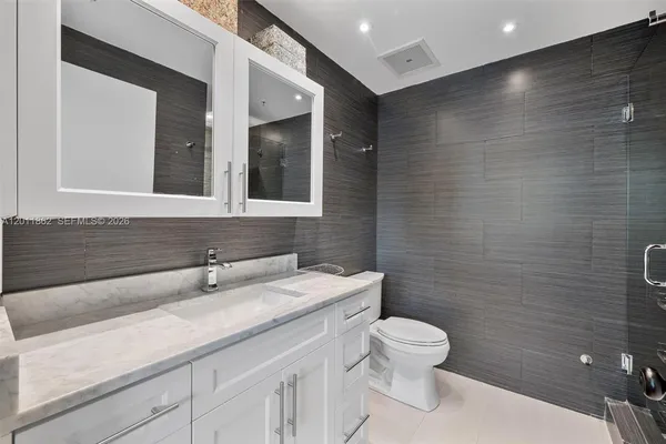 $4,500 | 3470 East Coast Avenue, Unit H0908, Miami, FL 33137