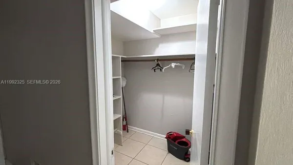 $3,000 | 1120 Northeast 24th Avenue, Unit 2, Pompano Beach, FL 33062