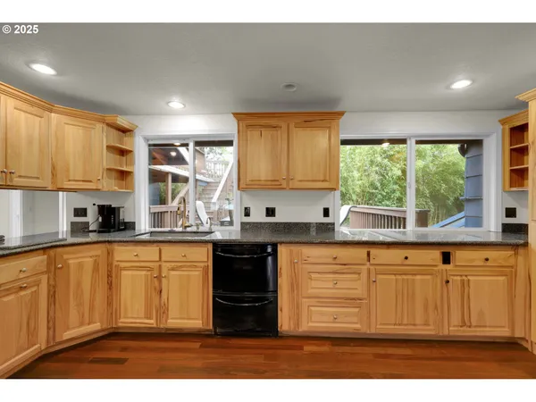 $739,000 | 1332 Jeppesen Avenue, Eugene, OR 97401