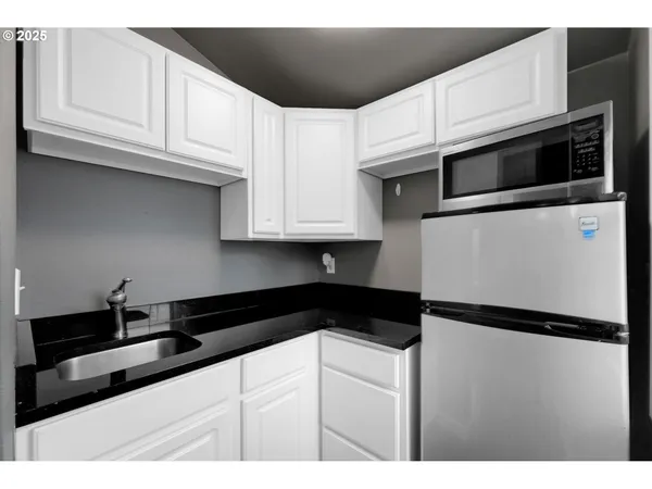 $739,000 | 1332 Jeppesen Avenue, Eugene, OR 97401