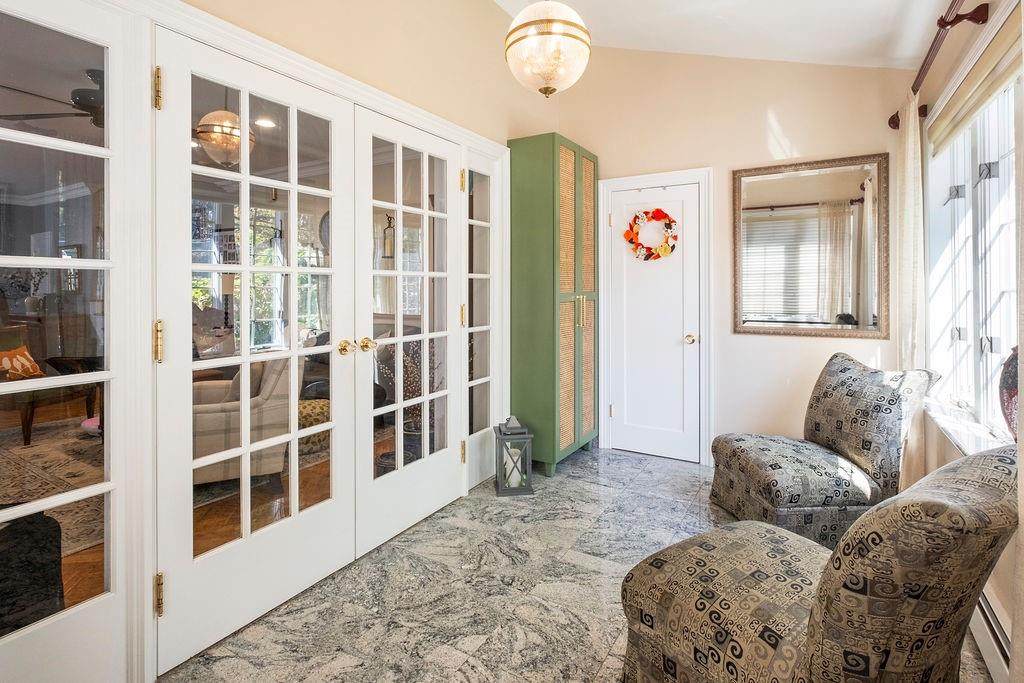 7404 Colonial Road Brooklyn, NY 11209 - Photo 3 of 40 Gallery Image 3