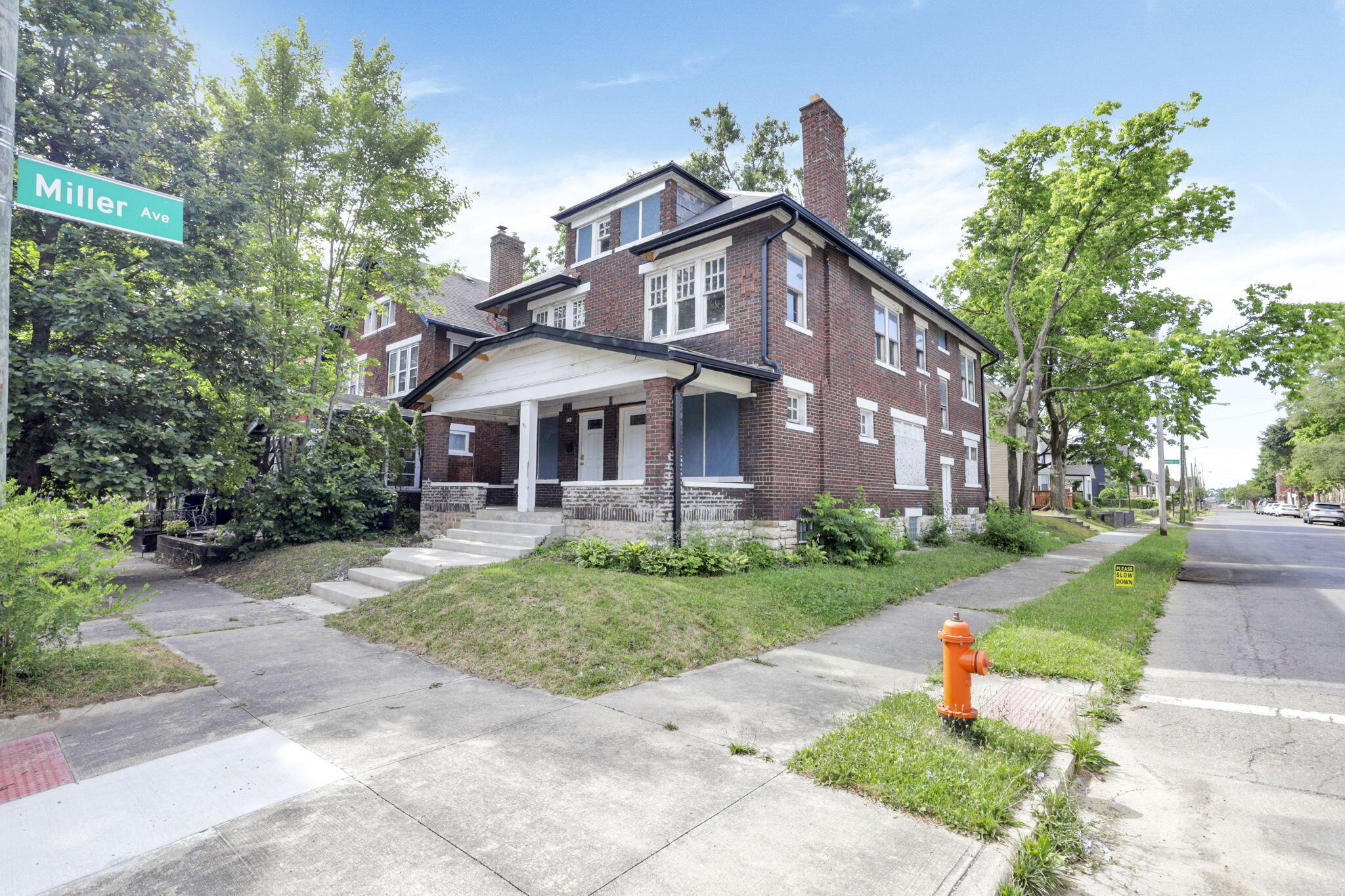 1469-1471 Bryden Road Columbus, OH 43205 - Photo 5 of 24 1469-1471 Bryden Rd.