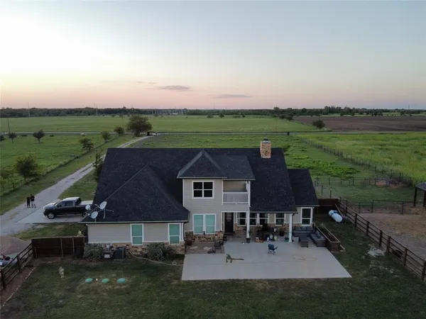 $998,900 | 360 Forreston Road, Waxahachie, TX 75165