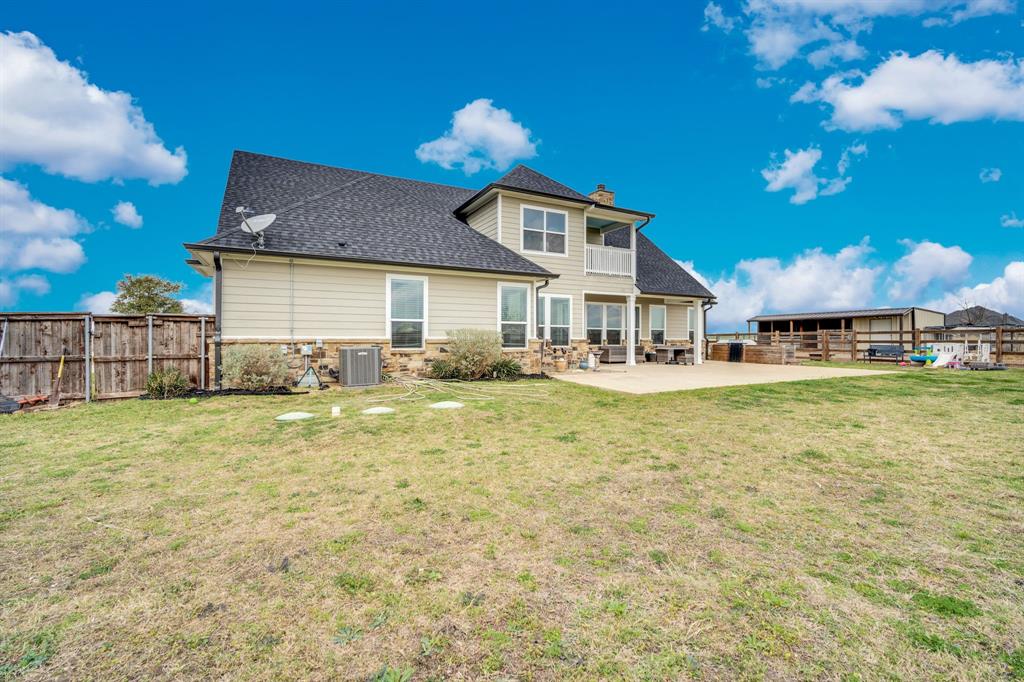 360 Forreston Road Waxahachie, TX 75165 - Photo 5 of 31