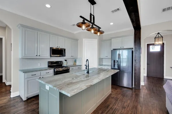 $998,900 | 360 Forreston Road, Waxahachie, TX 75165