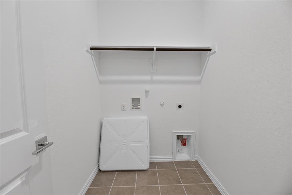 4713 Craymore Road Dallas, TX 75228 - Photo 17 of 24 Gallery Image 17