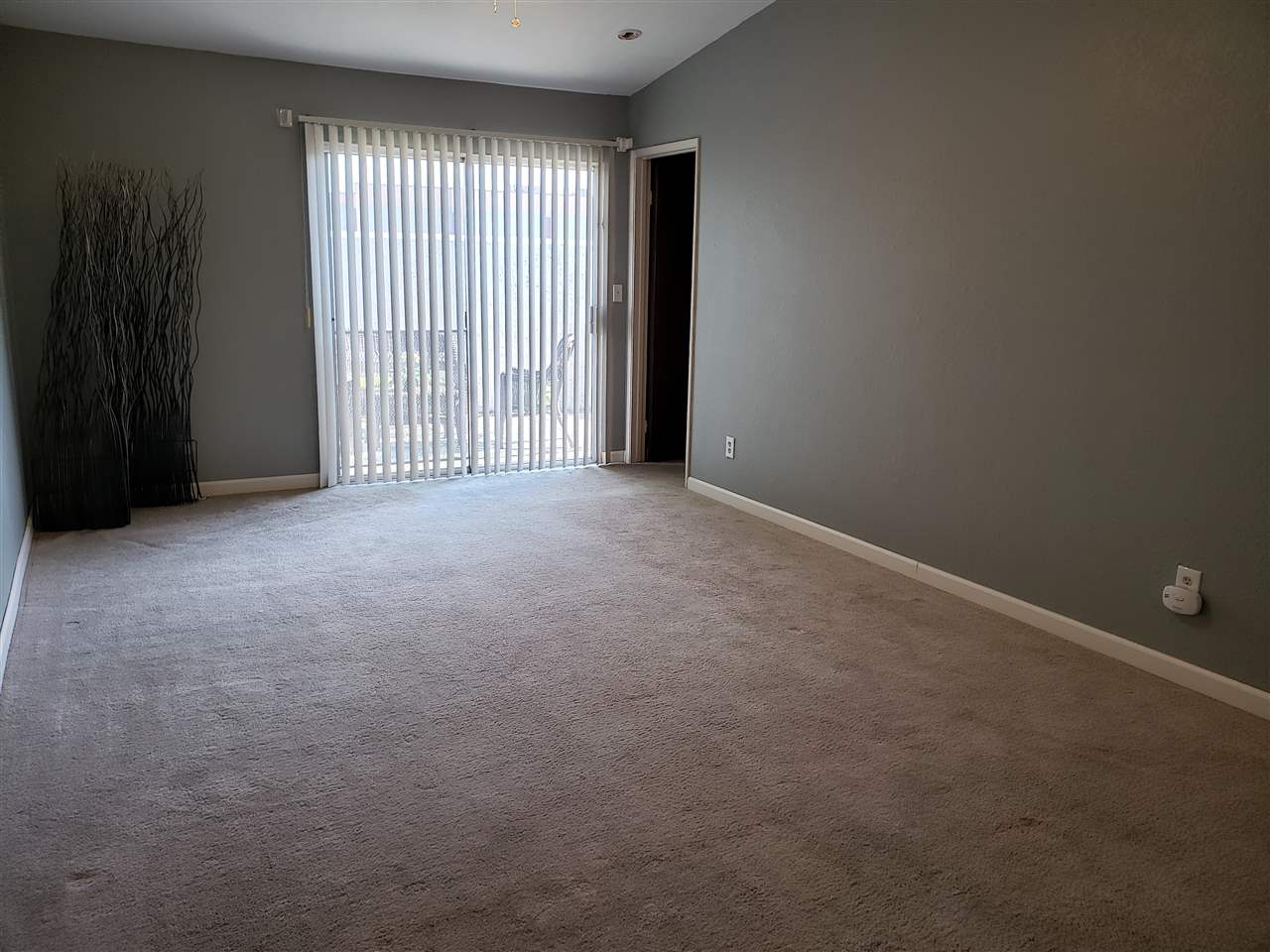 196 Grant Line Road Tracy, CA 95376 - Photo 12 of 26 Gallery Image 12