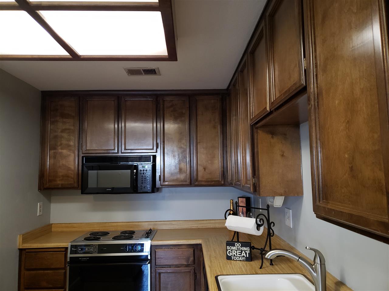196 Grant Line Road Tracy, CA 95376 - Photo 13 of 26 Gallery Image 13