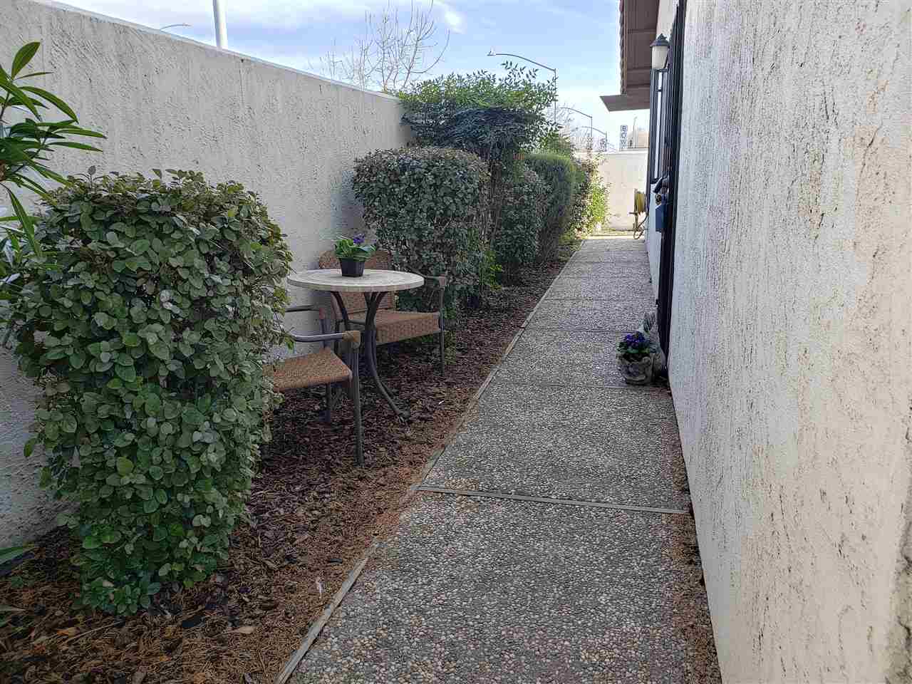 196 Grant Line Road Tracy, CA 95376 - Photo 5 of 26 Gallery Image 5