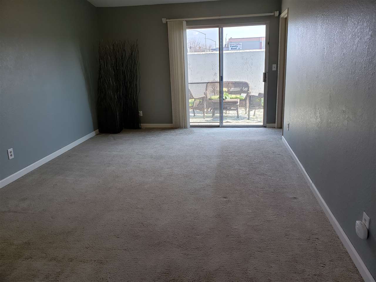 196 Grant Line Road Tracy, CA 95376 - Photo 10 of 26 Gallery Image 10