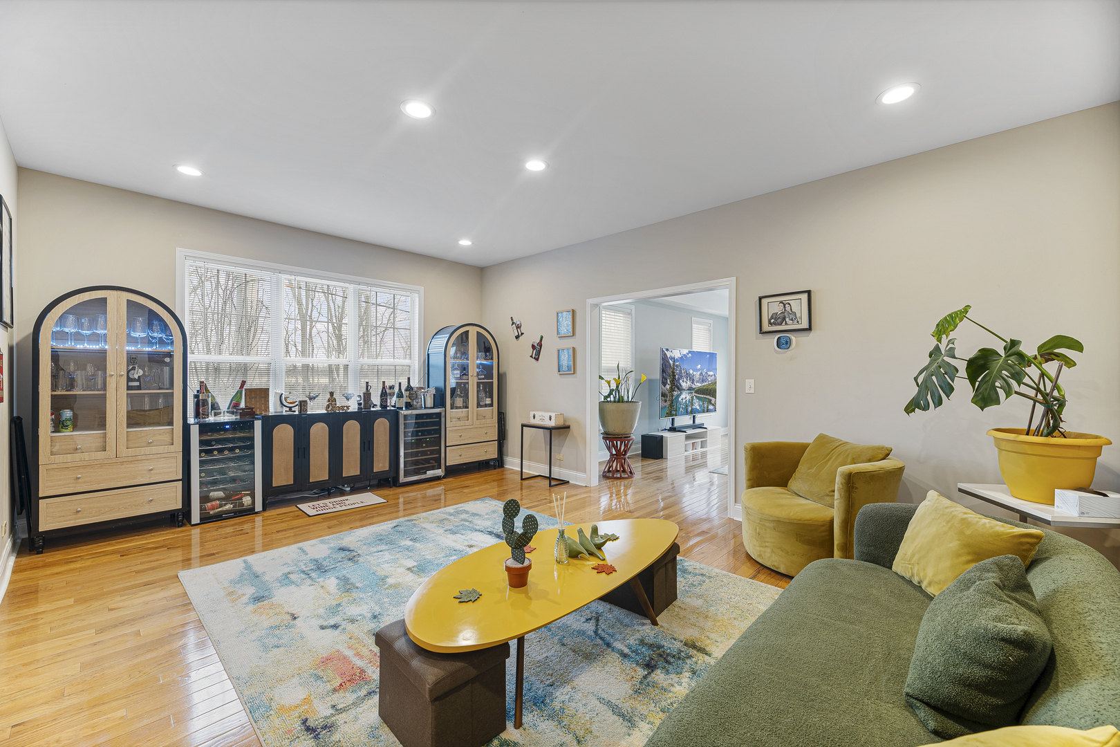 985 Ridge Road Highland Park, IL 60035 - Photo 3 of 46 Gallery Image 3