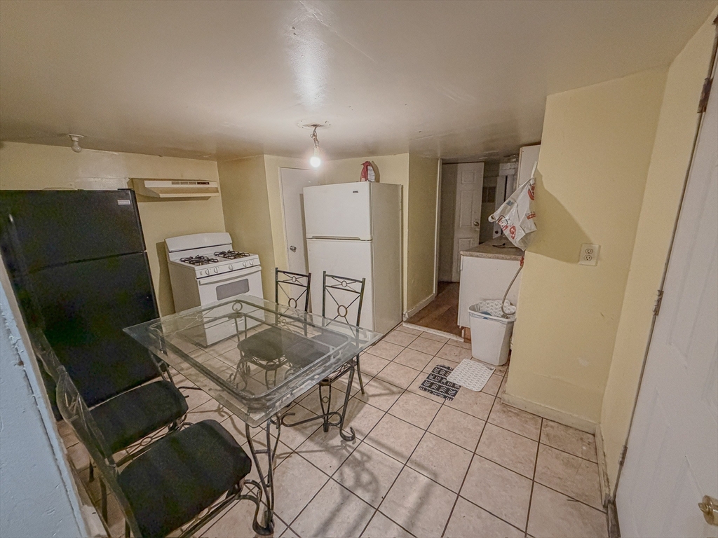 32 Oliver Street Lowell, MA 01854 - Photo 12 of 13
