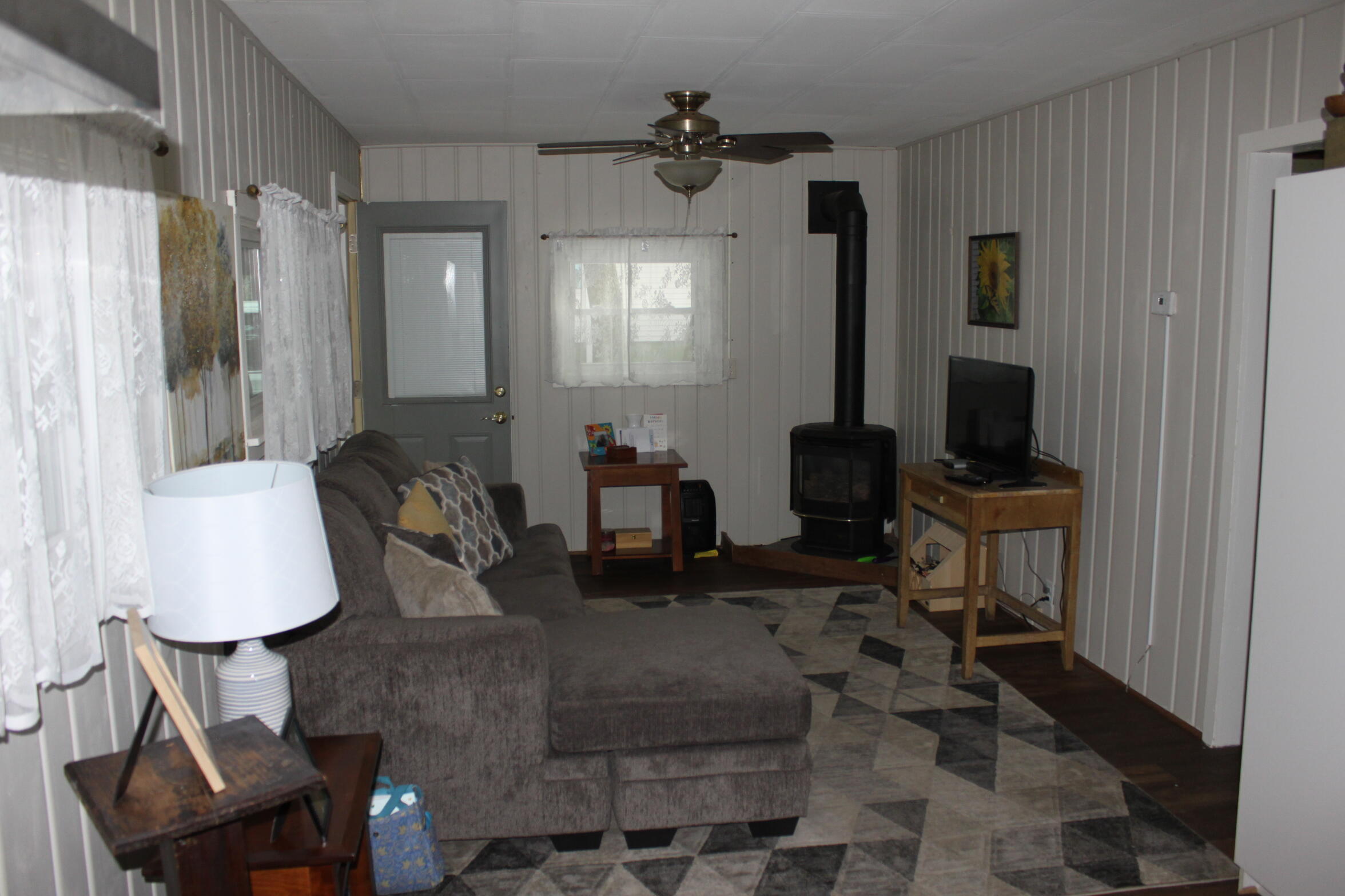4746 Swihart Road Brethren, MI 49619 - Photo 6 of 16 IMG_0662