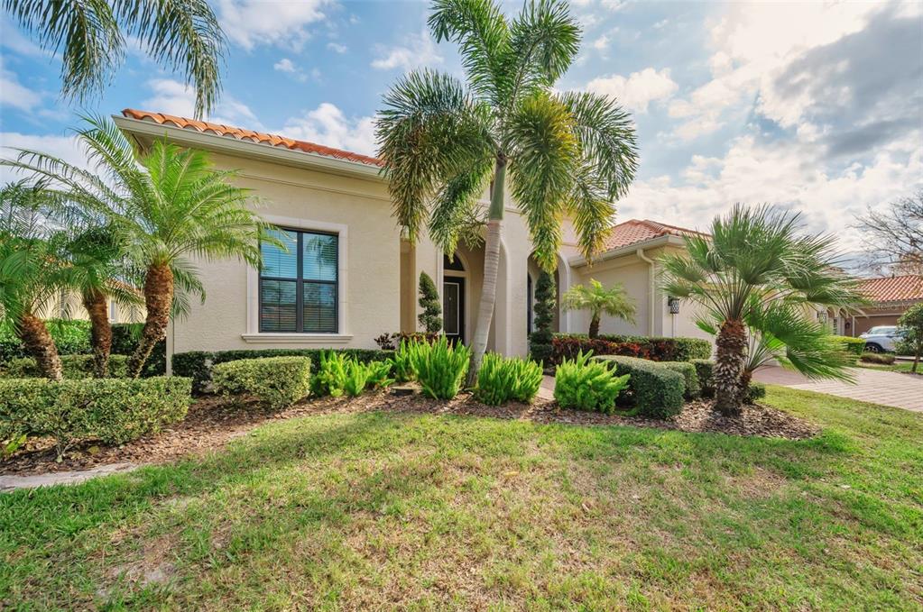 1042 Tuscany Drive Trinity, FL 34655 - Photo 4 of 93