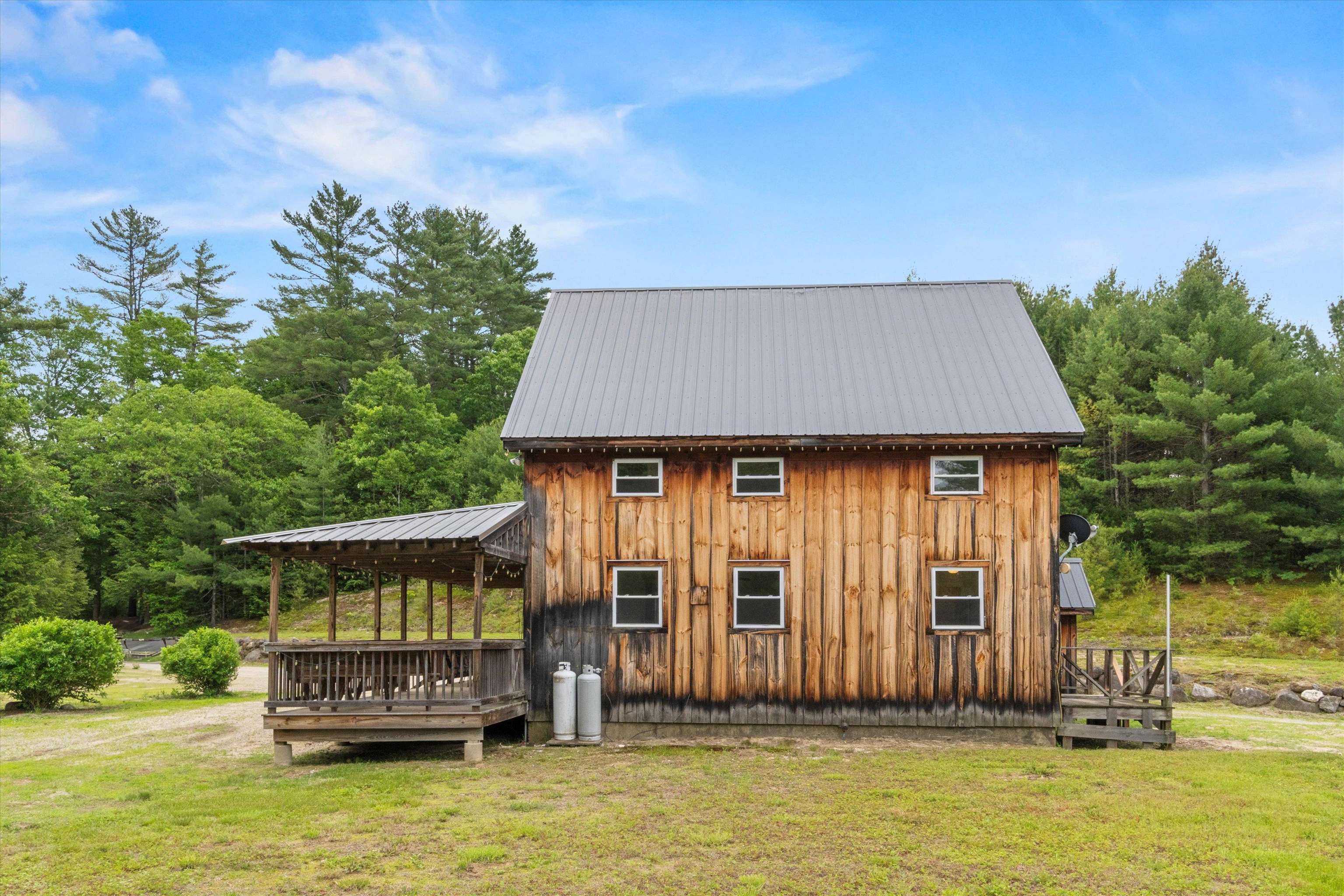 556 North Bennington Road Bennington, NH 03442 - Photo 7 of 46