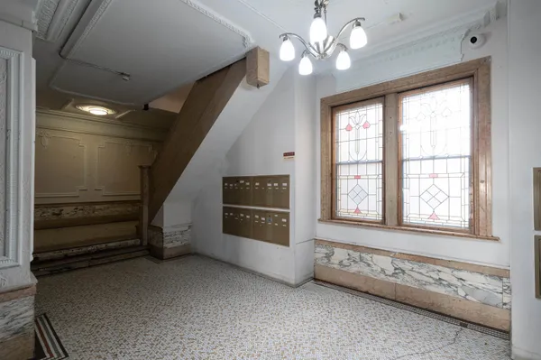 $1,800 | 429 Fairmount Avenue, Unit 407, Jersey City, NJ 07306