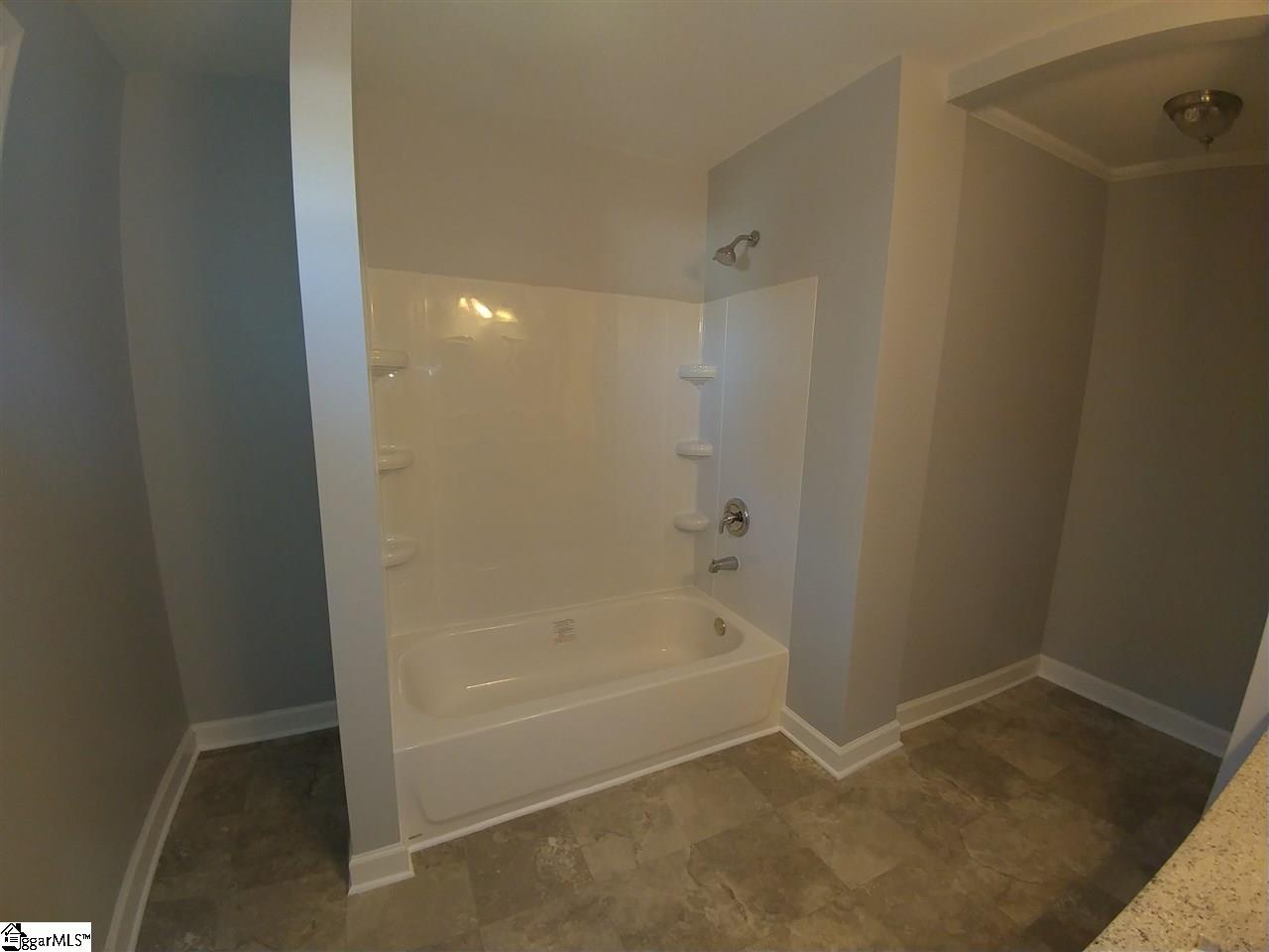 109 Stratford Road Greenville, SC 29605 - Photo 8 of 21 Gallery Image 8