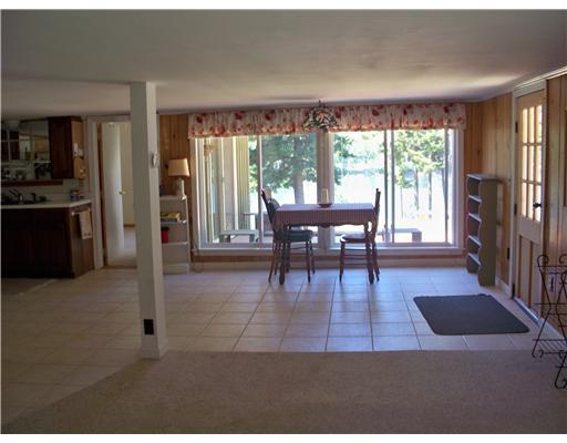 67 Tide Mill Cove Road Harpswell, ME 04079 - Photo 8 of 15 Living Room.