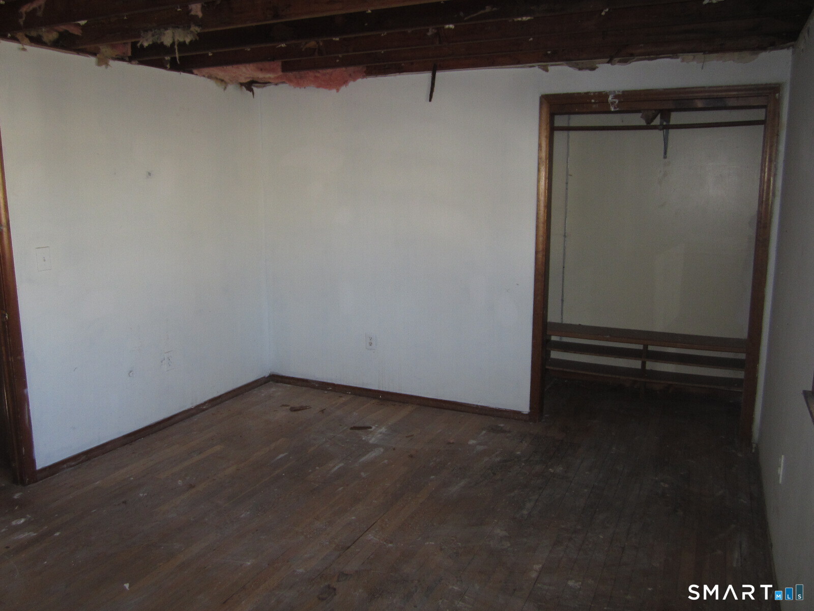 37 Graham Road East Hartford, CT 06118 - Photo 12 of 26 a view of closet