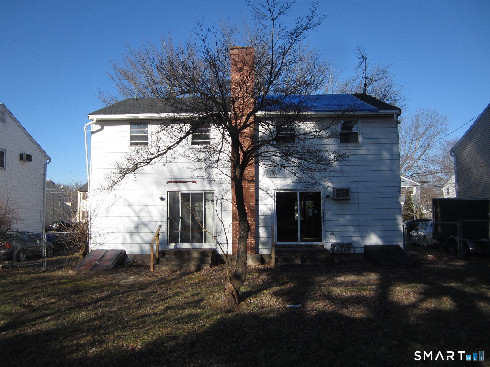 37 Graham Road East Hartford, CT 06118 - Photo 4 of 26 a view of a house with a yard