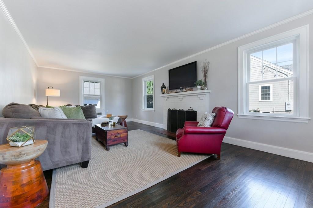 12 Vose Hill Road Milton, MA 02186 - Photo 6 of 30 Gallery Image 6
